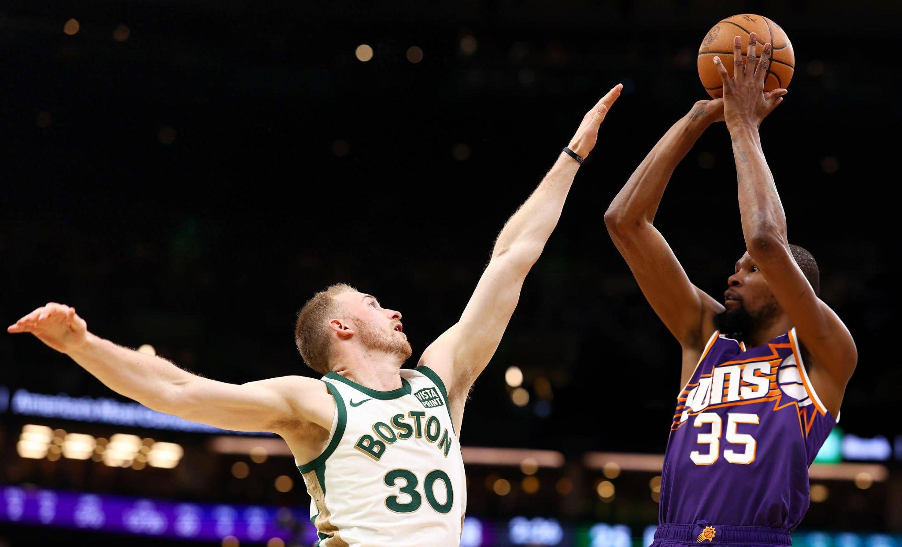 爱游戏APP-包含杜兰特在美国队比赛中表现优异，战术调整引发热议！的词条